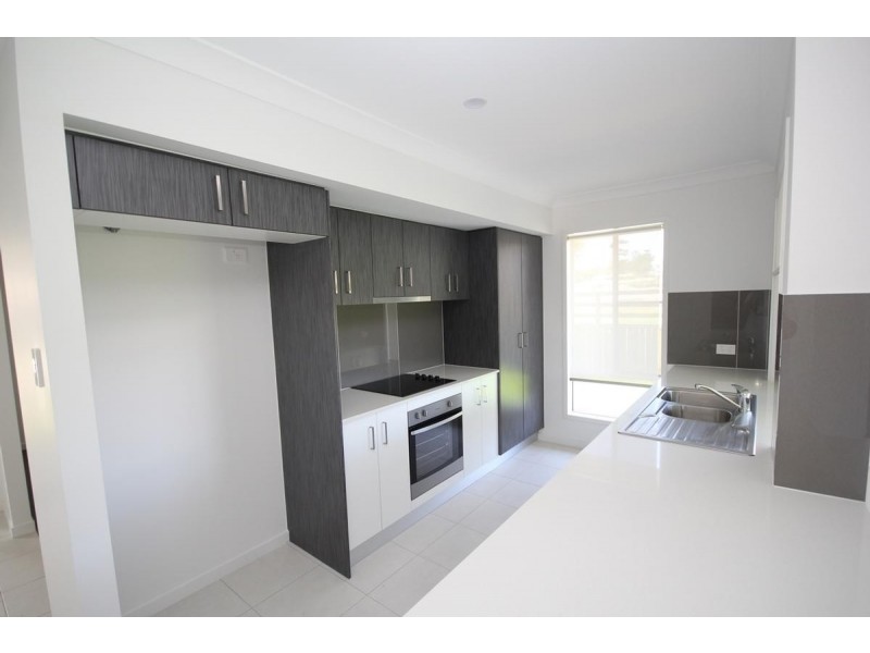 26 Palaszczuk Avenue, Collingwood Park QLD 4301