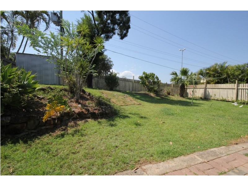 120 Collingwood Drive, Collingwood Park QLD 4301