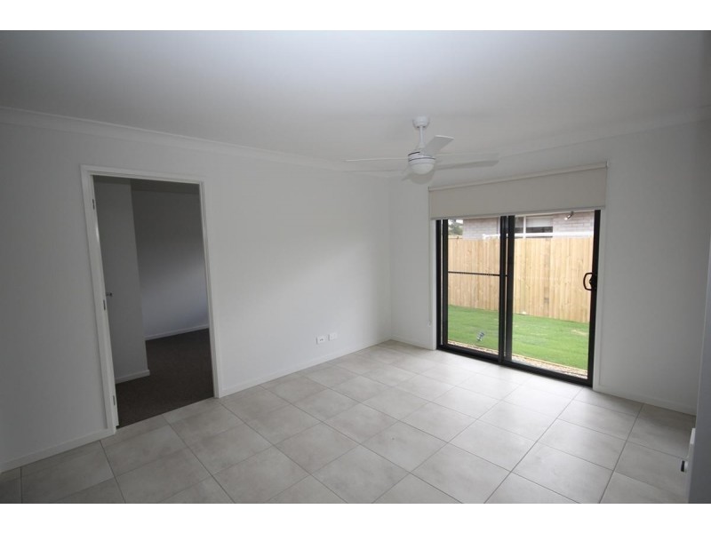 50 Vince Elmore Way, Redbank Plains QLD 4301