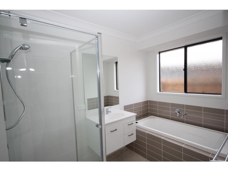 50 Vince Elmore Way, Redbank Plains QLD 4301