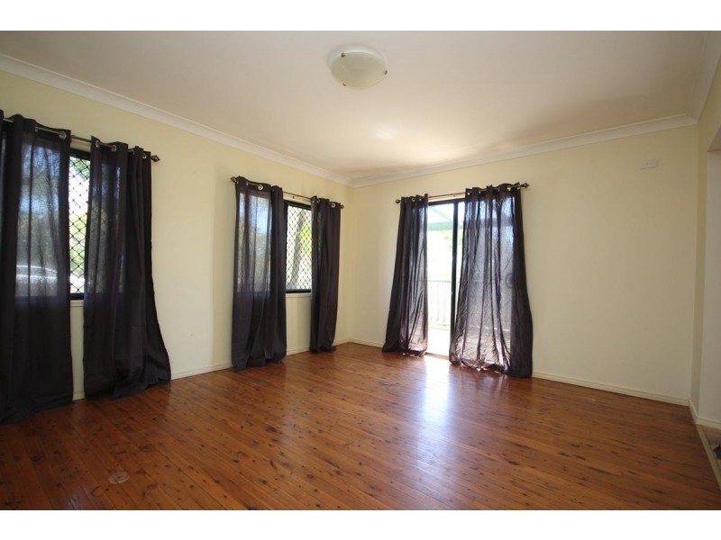 11 Rowan Street, Inala QLD 4077