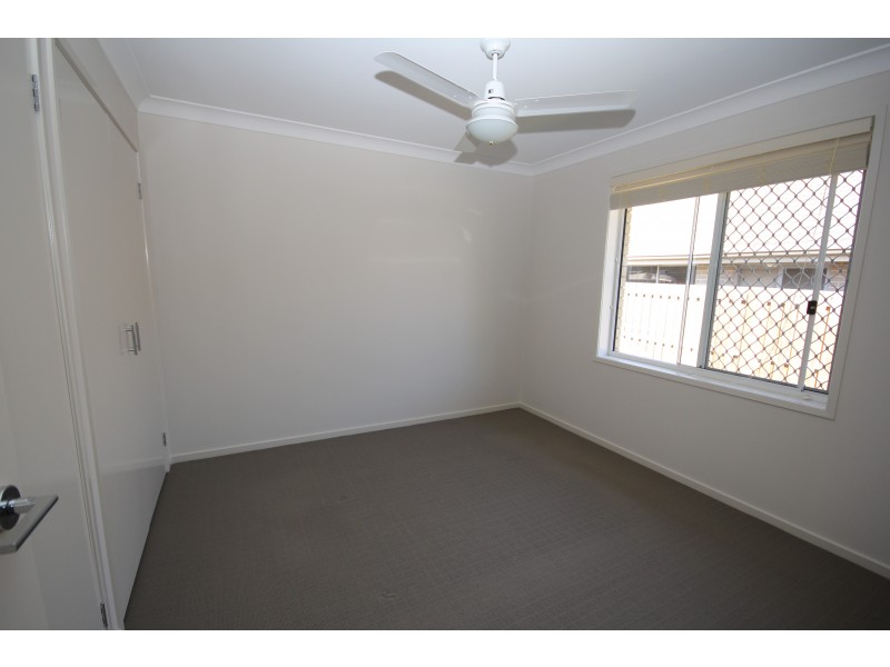 29 Benezet Drive, Augustine Heights QLD 4300