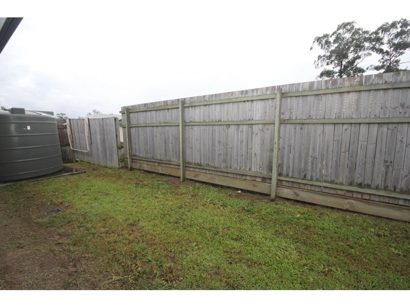 9 Isidore Street, Augustine Heights QLD 4300