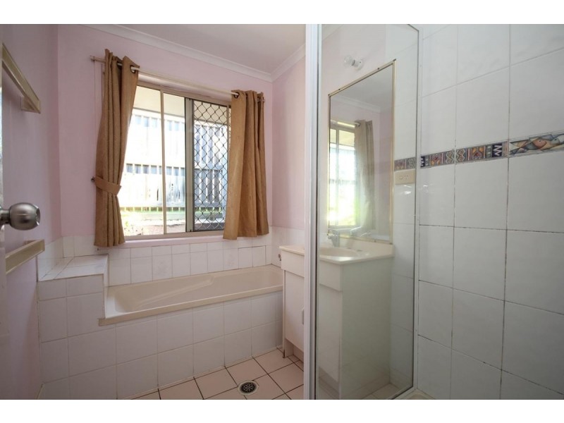 4 Currawong Street, Doolandella QLD 4077