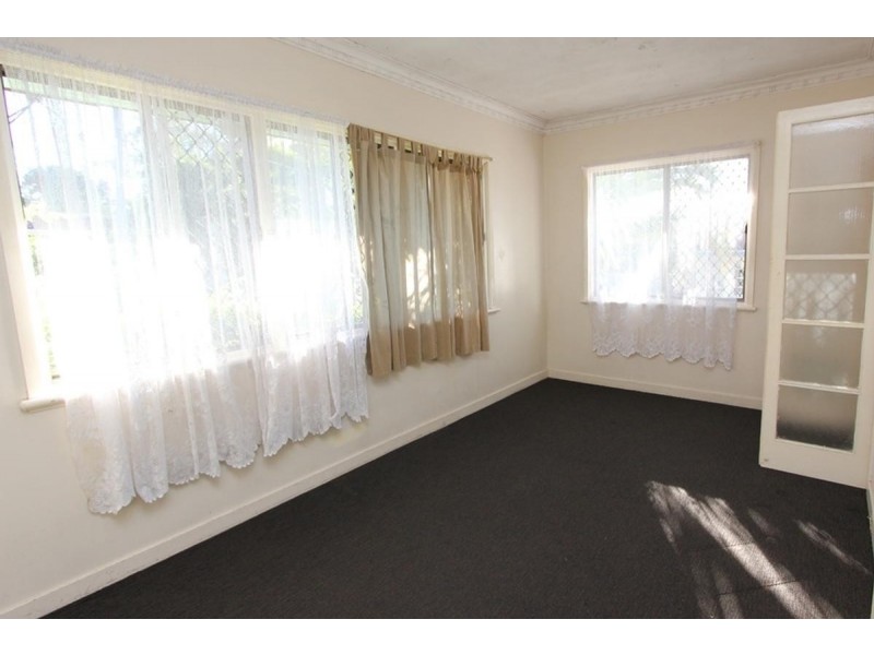 15 Deodar Street, Inala QLD 4077