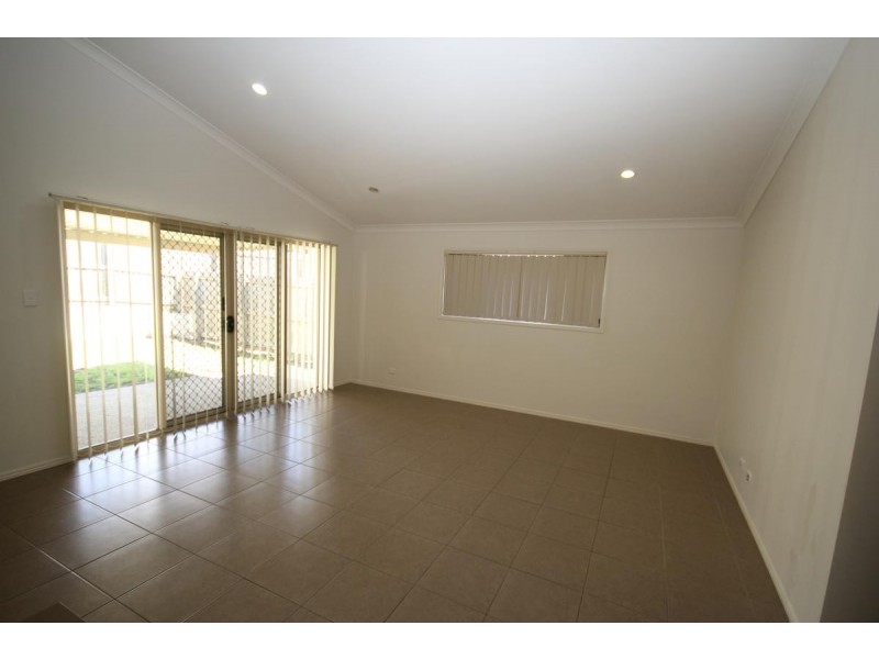 7 O’Kelly Court, Collingwood Park QLD 4301
