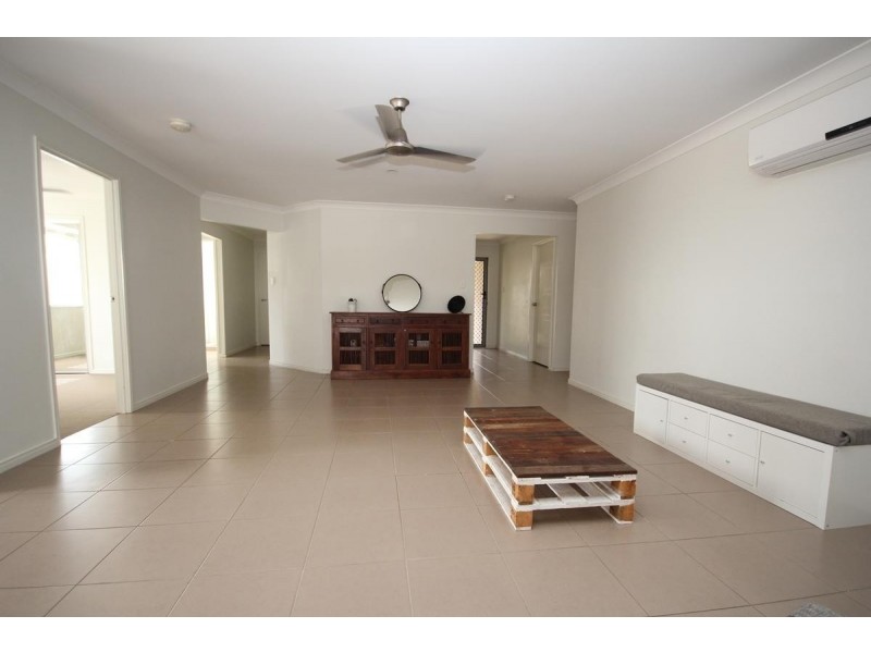 21 Karen Court, Redbank Plains QLD 4301