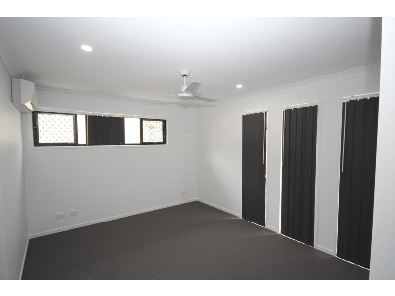 6 Madeira Street, Springfield Lakes QLD 4300