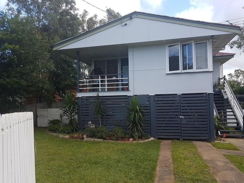 13 Maenporth Street, Leichhardt QLD 4305