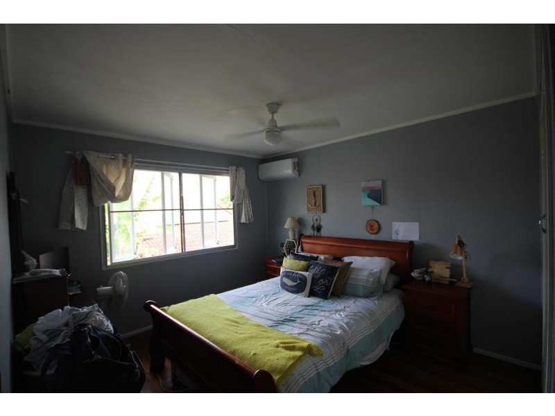 13 Maenporth Street, Leichhardt QLD 4305