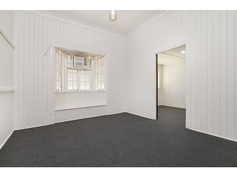 41 Salisbury Road, Ipswich QLD 4305