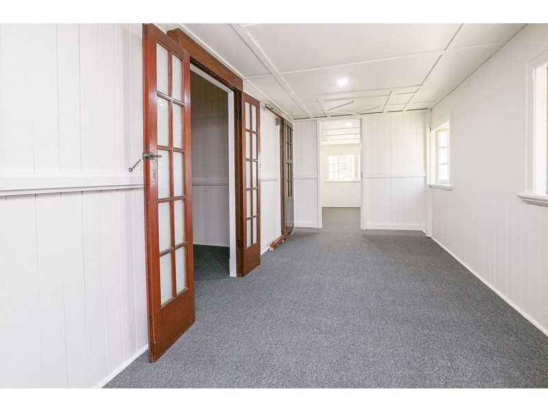 41 Salisbury Road, Ipswich QLD 4305