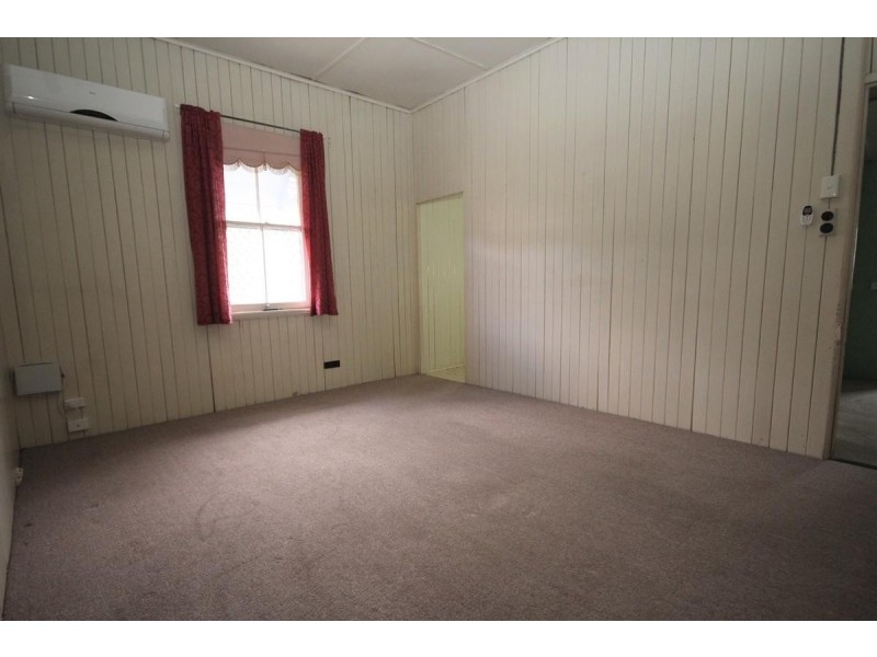 3 Lower McCormack Street, Bundamba QLD 4304