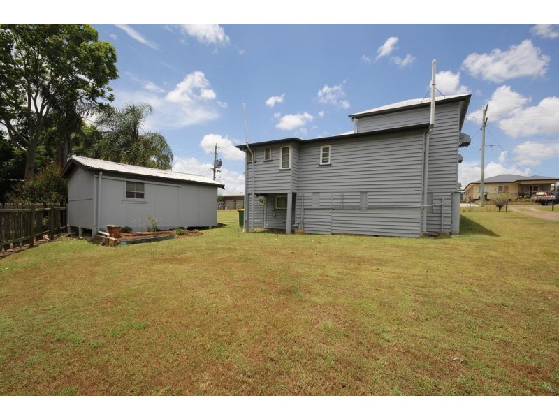 3 Lower McCormack Street, Bundamba QLD 4304