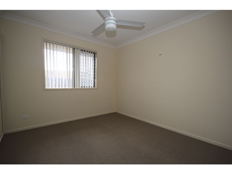 1/49 Cheihk Crescent, Collingwood Park QLD 4301