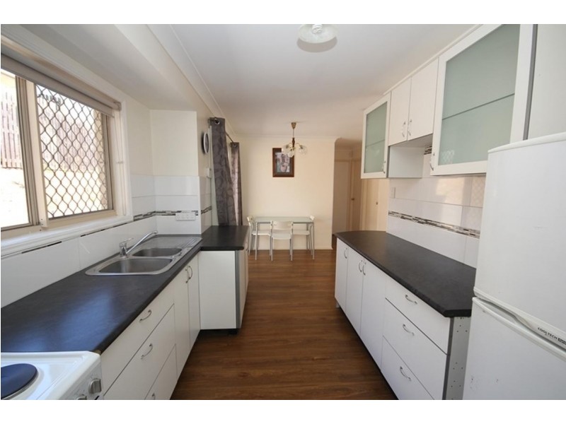 42 Whitlam Drive, Collingwood Park QLD 4301