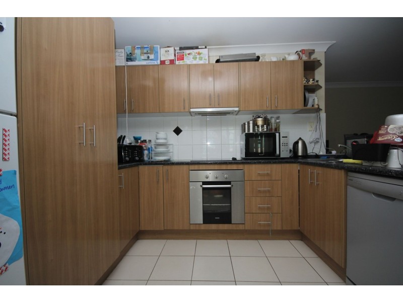 15 Oak Leaf Street, Springfield Lakes QLD 4300