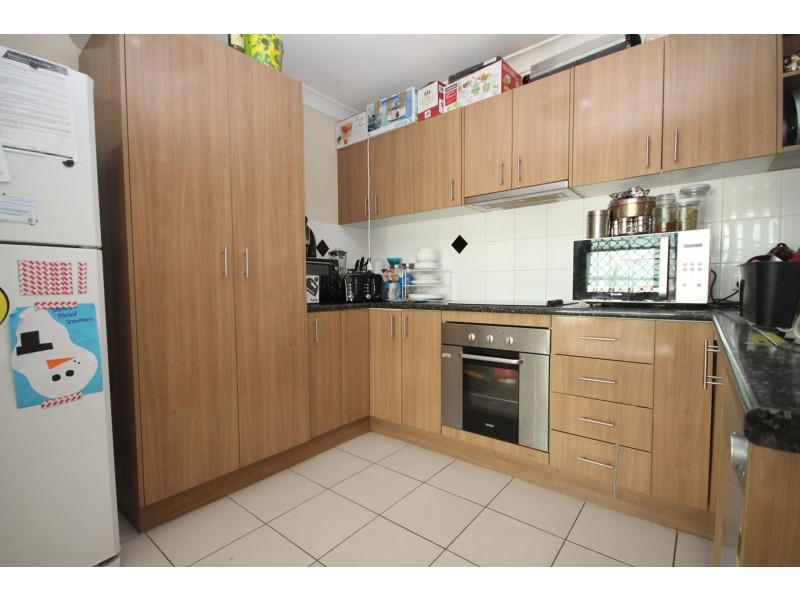 15 Oak Leaf Street, Springfield Lakes QLD 4300