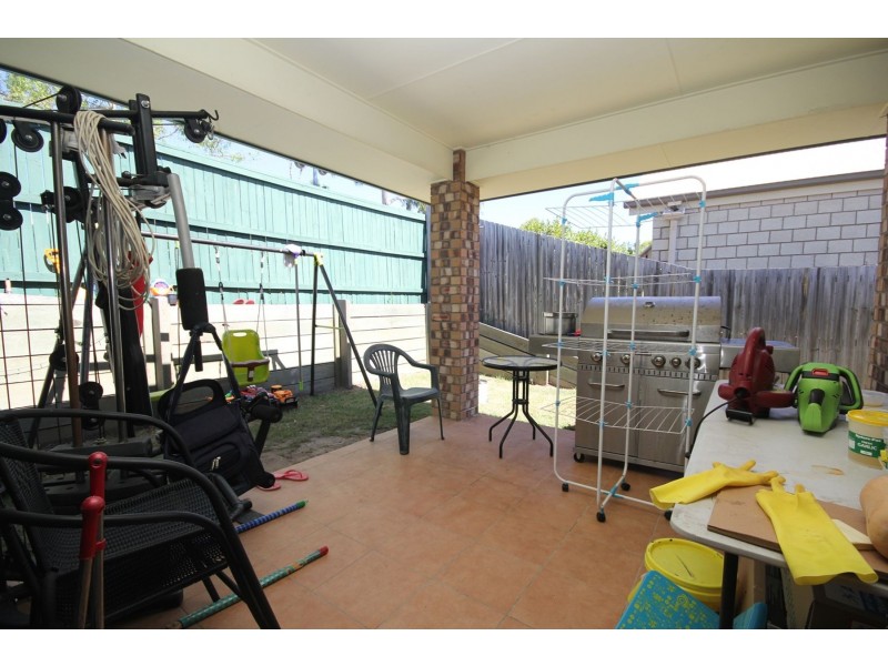 15 Oak Leaf Street, Springfield Lakes QLD 4300