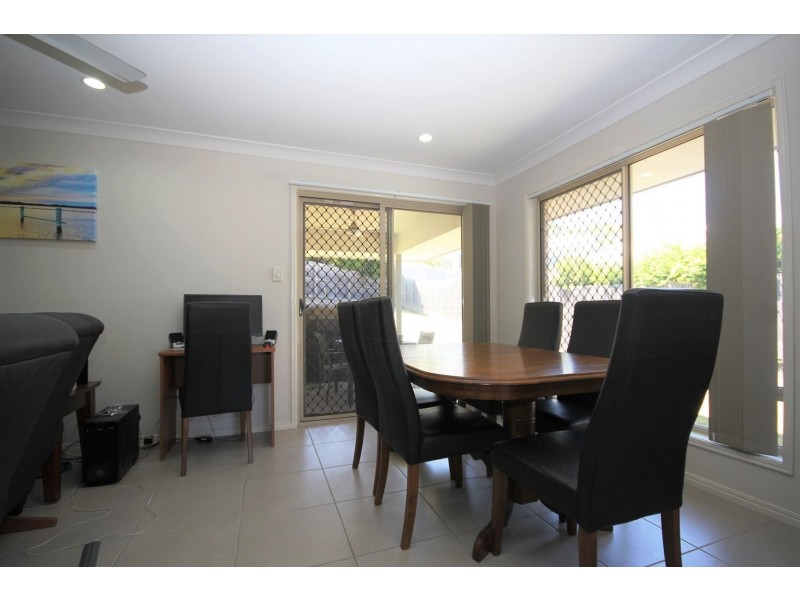 5 EPPING LANE, Springfield Lakes QLD 4300