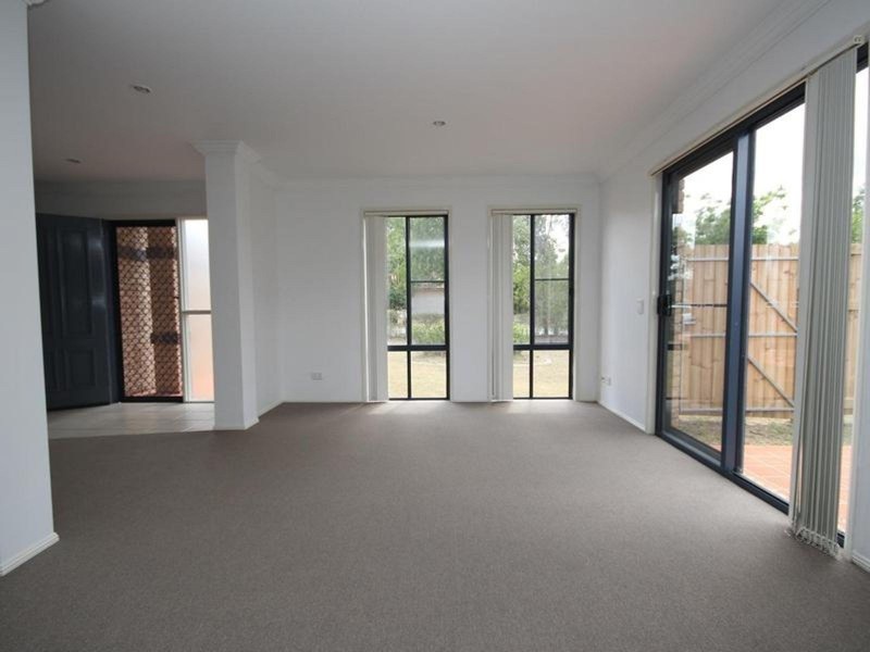 3 Hicklin Street, Springfield QLD 4300