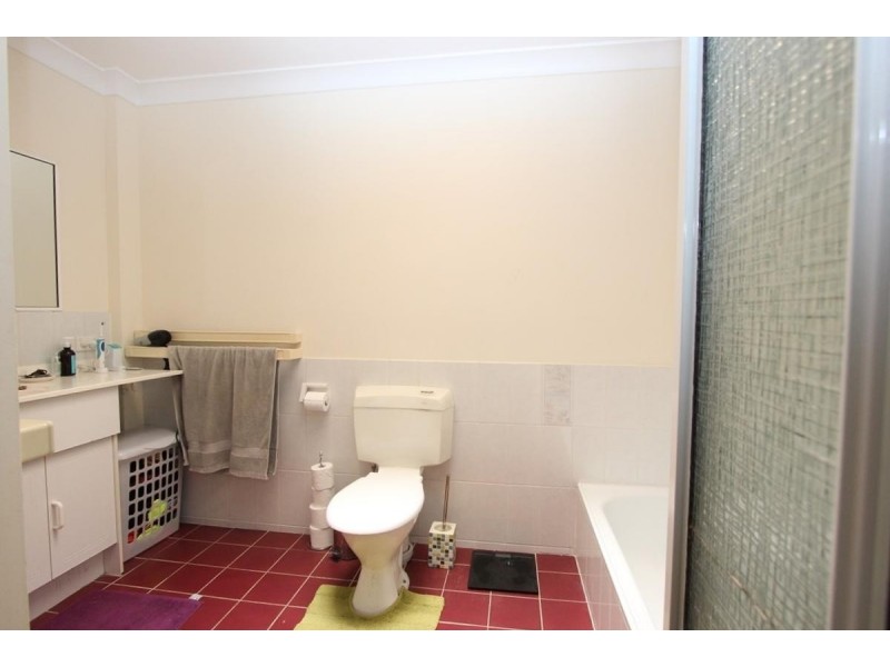 1/24 HOOD STREET, Sherwood QLD 4075