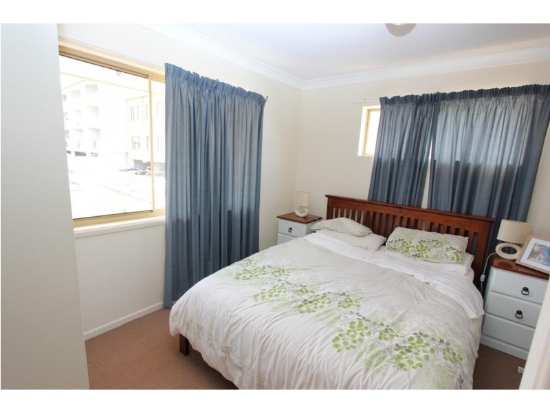 1/24 HOOD STREET, Sherwood QLD 4075