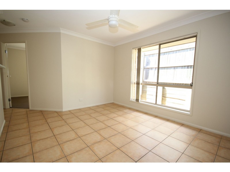 147 JUBILEE AVENUE, Forest Lake QLD 4078