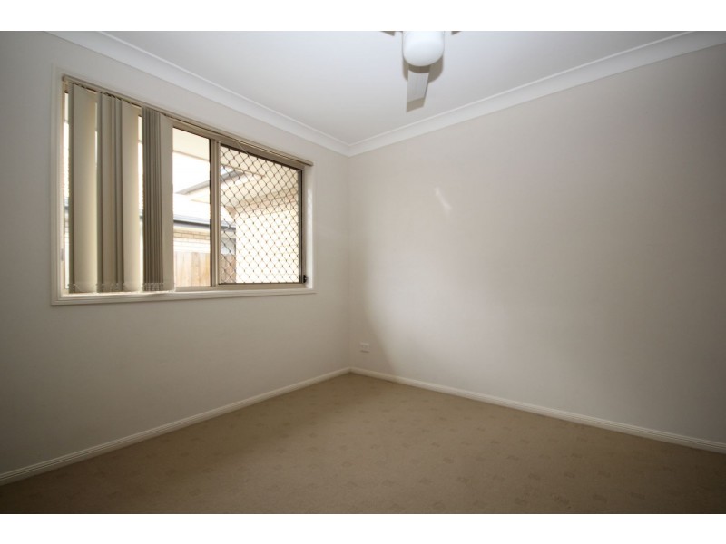 36 BADEN JONES WAY, North Booval QLD 4304