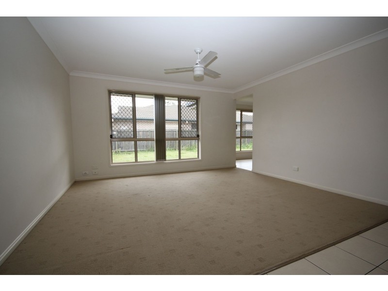 36 BADEN JONES WAY, North Booval QLD 4304