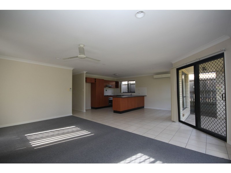 9 Starr Street, Forest Lake QLD 4078
