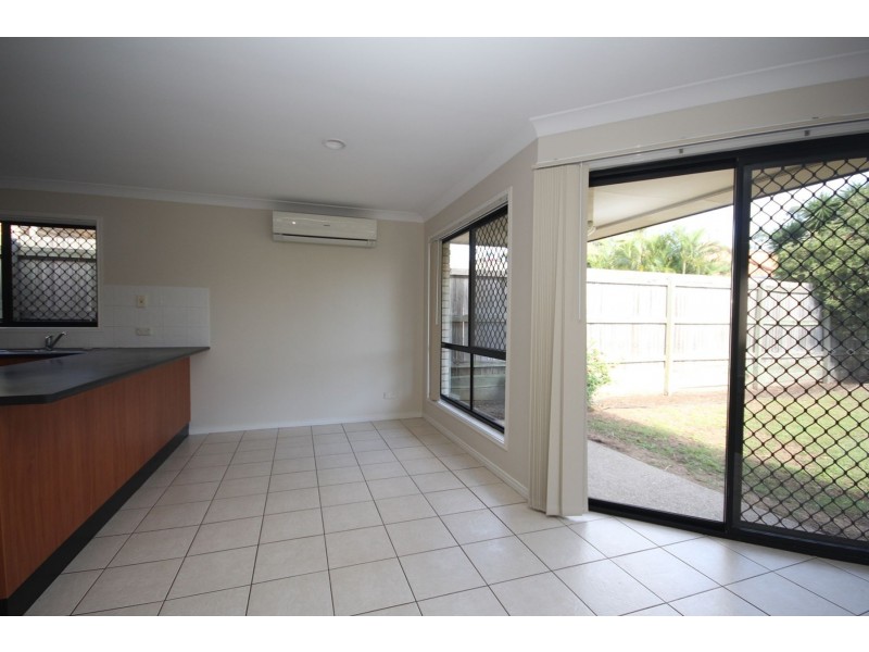 9 Starr Street, Forest Lake QLD 4078