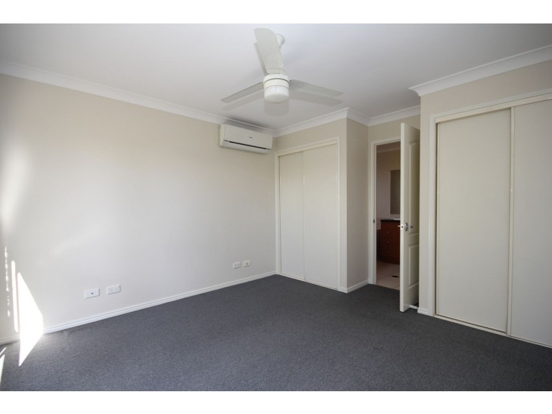9 Starr Street, Forest Lake QLD 4078