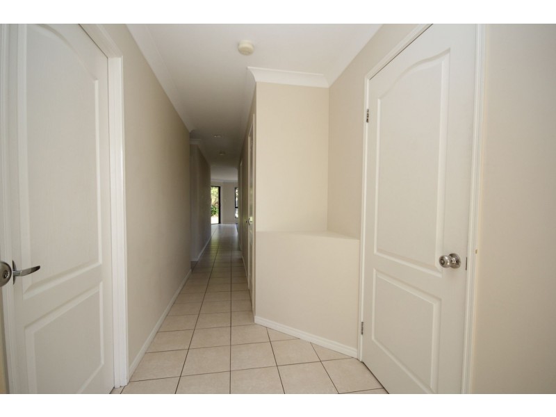 9 Starr Street, Forest Lake QLD 4078