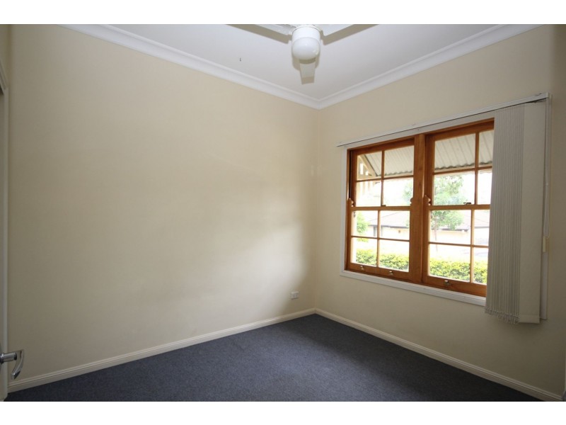 9 Berkshire Place, Springfield Lakes QLD 4300