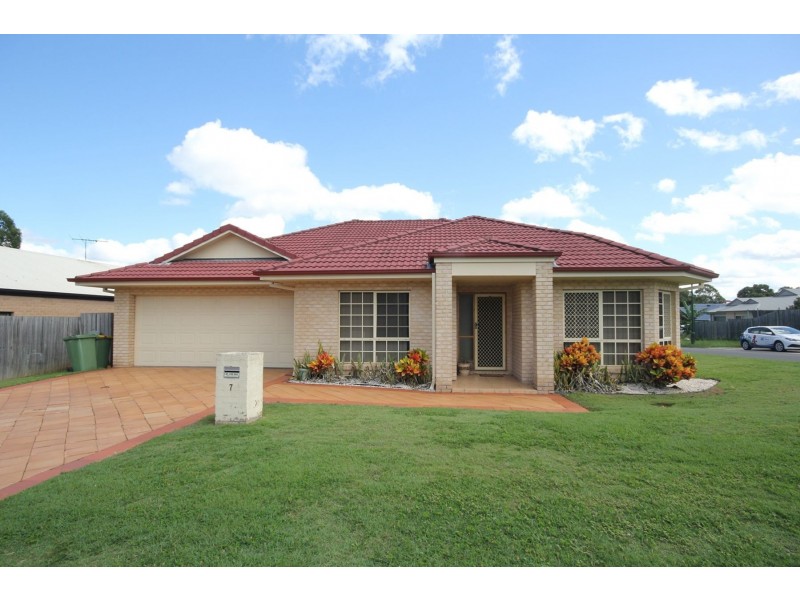 7 Neptune Street, Springfield Lakes QLD 4300