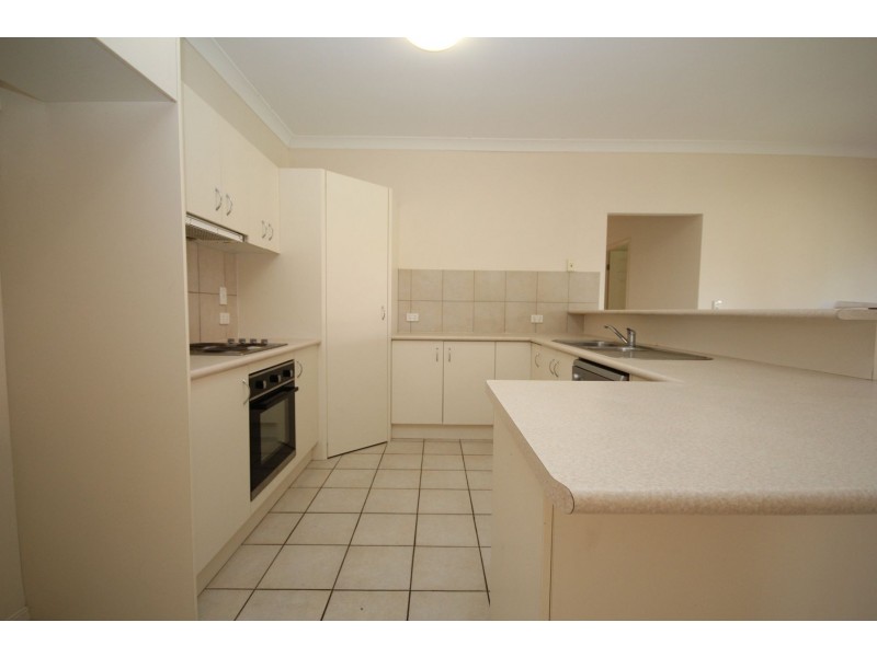 7 Neptune Street, Springfield Lakes QLD 4300