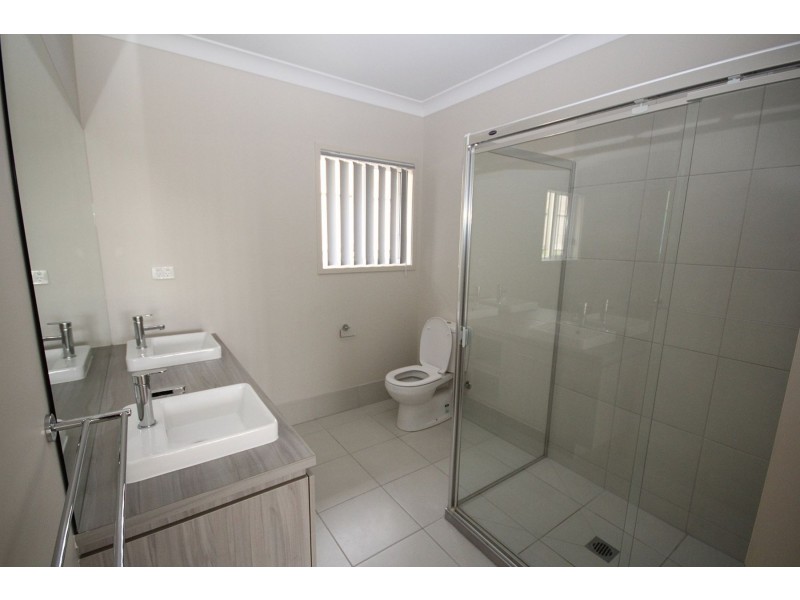 38 Abbot Circuit, Bellbird Park QLD 4300