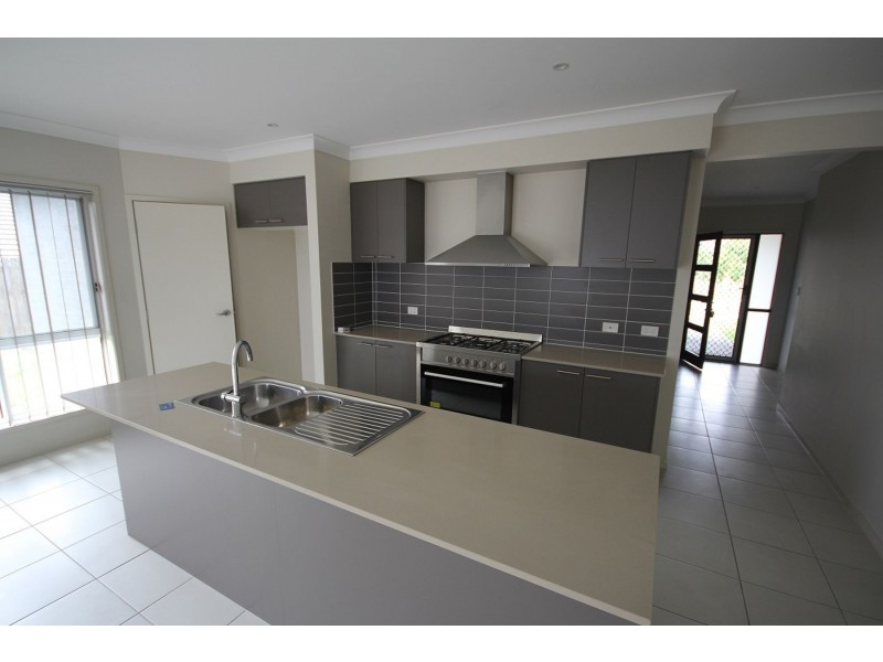 38 Abbot Circuit, Bellbird Park QLD 4300