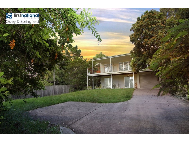 33 Gray Avenue, Corinda QLD 4075