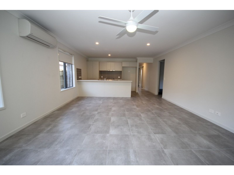 4 Norton Sands Drive, Redbank Plains QLD 4301