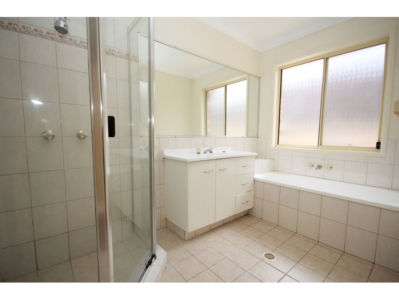 7 Scenic Crescent, Springfield QLD 4300