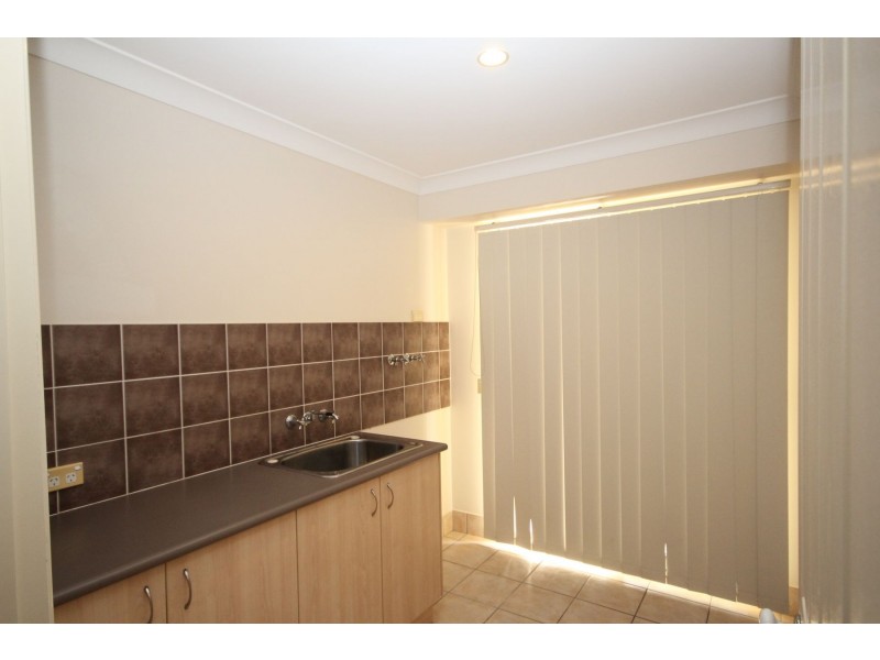 4 Rufous Crescent, Brookwater QLD 4300