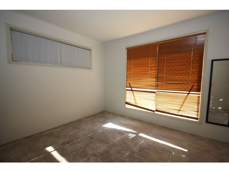 10 Ivy Street, Springfield QLD 4300