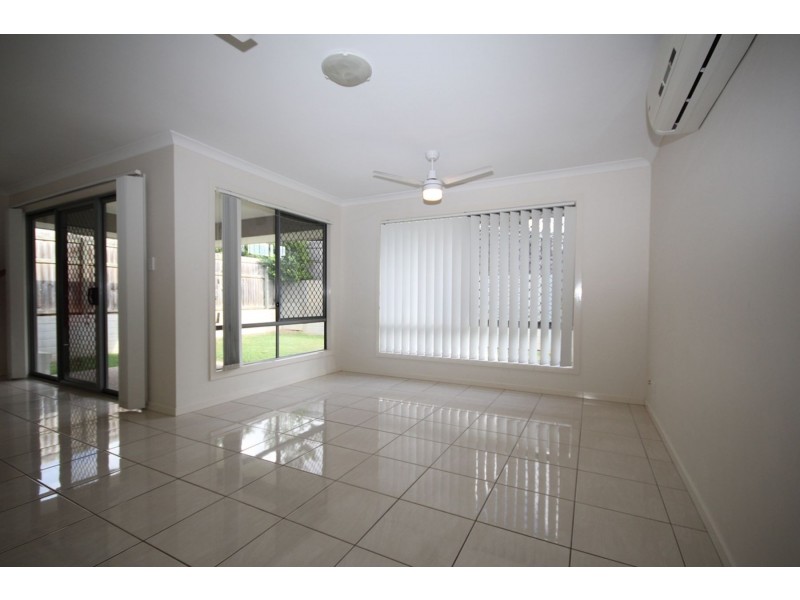 22 Arnaldo Avenue, Augustine Heights QLD 4300