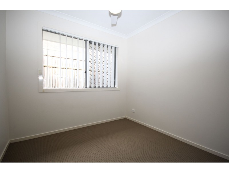 22 Arnaldo Avenue, Augustine Heights QLD 4300