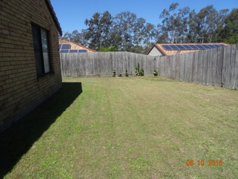 4 Green Place, Durack QLD 4077