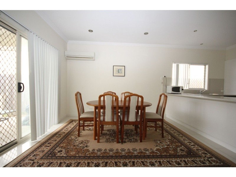 6 Everest Court, Springfield Lakes QLD 4300