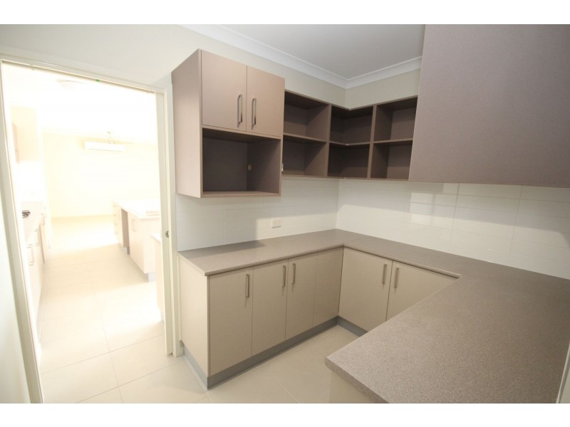 9 Kearney Street, Augustine Heights QLD 4300