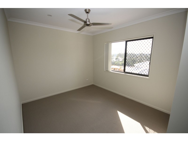 9 Kearney Street, Augustine Heights QLD 4300